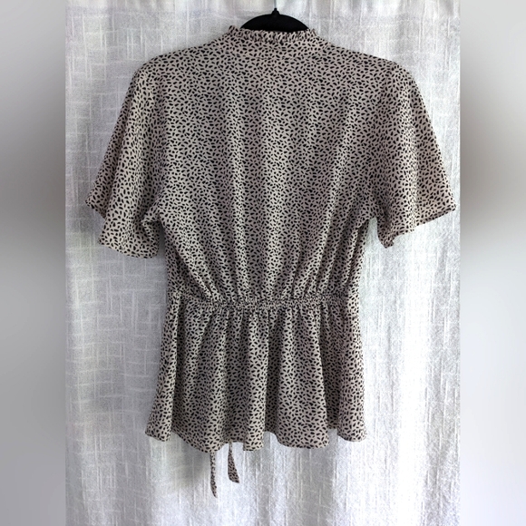 Monteau Peplum Style Wrap Blouse size S - Picture 4 of 4